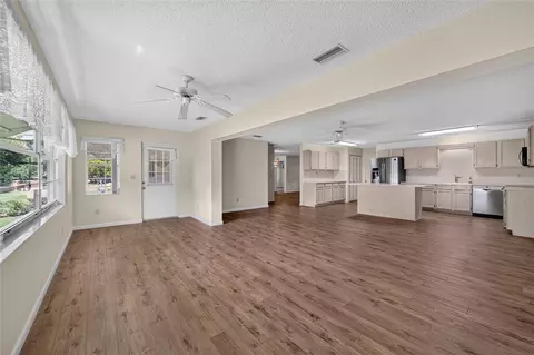 Living - 9882 SW 88th Ter #B, Ocala, FL 34481 photo 6 of 6