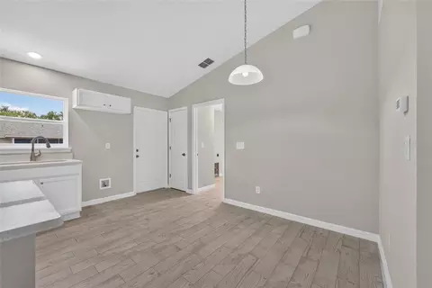 Entry Way - 6747 SW 86th Pl, Ocala, FL 34476 photo 3 of 4