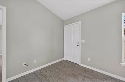 Entry Way - 6747 SW 86th Pl, Ocala, FL 34476 photo 2 of 4