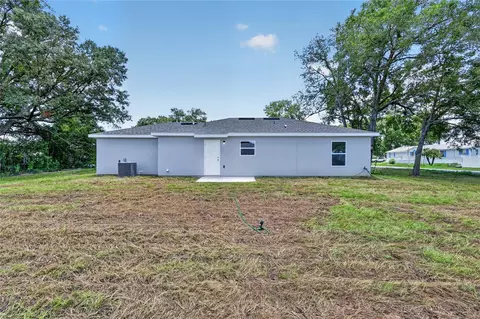 Exterior - 6747 SW 86th Pl, Ocala, FL 34476 photo 6 of 7