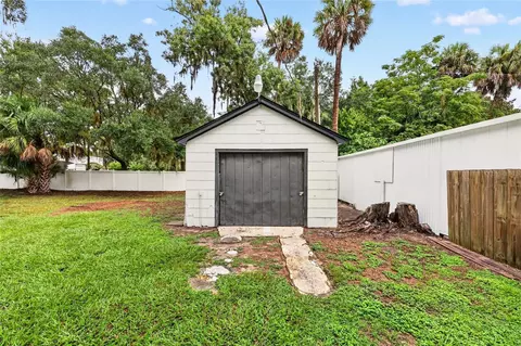 Exterior - 2221 S Pine Ave, Ocala, FL 34471 photo 6 of 10