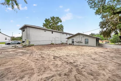 Exterior - 2221 S Pine Ave, Ocala, FL 34471 photo 4 of 10