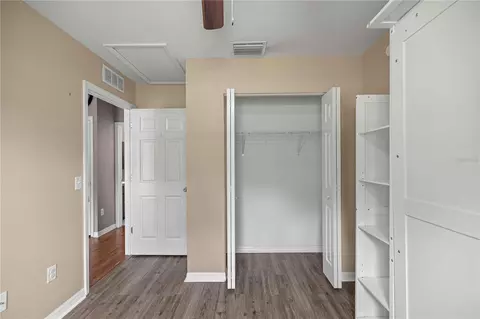 Bedroom - 94 Willow Rd, Ocala, FL 34472 photo 3 of 5