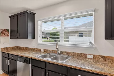 Kitchen - 9636 SW 40th Ter, Ocala, FL 34476 photo 5 of 6