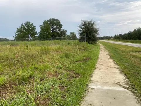 241 Chestnut Rd, Ocala, FL 34480 photo 2
