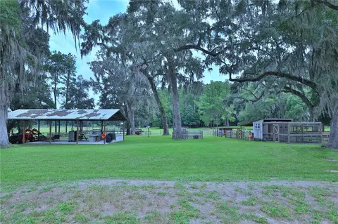Exterior - 8410 NE 155th Ave, Williston, FL 32696 photo 12 of 27