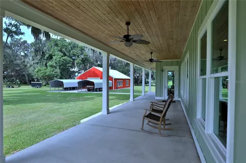 Exterior - 8410 NE 155th Ave, Williston, FL 32696 photo 7 of 27