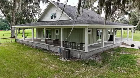 Exterior - 8410 NE 155th Ave, Williston, FL 32696 photo 23 of 27