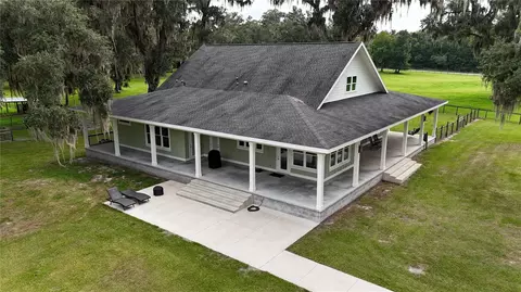 Exterior - 8410 NE 155th Ave, Williston, FL 32696 photo 26 of 27
