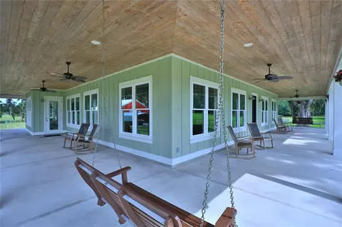 Exterior - 8410 NE 155th Ave, Williston, FL 32696 photo 5 of 27