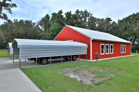 Exterior - 8410 NE 155th Ave, Williston, FL 32696 photo 11 of 27