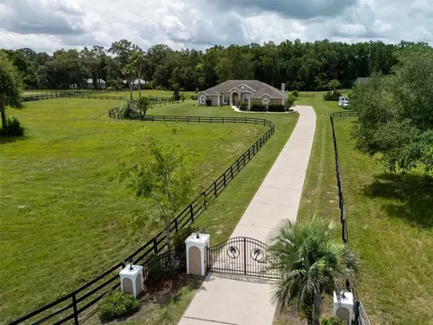 View/Area - 1500 NW 114th Loop, Ocala, FL 34475 photo 2 of 5