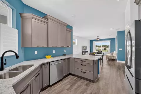 Kitchen - 10410 SW 96th Loop, Ocala, FL 34481 photo 4 of 4