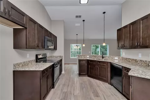 Kitchen - 6961 SW 151st Loop, Ocala, FL 34473 photo 1 of 1