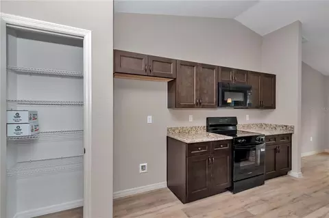 Entry Way - 6961 SW 151st Loop, Ocala, FL 34473 photo 5 of 5