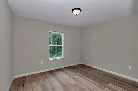 Bedroom - 6961 SW 151st Loop, Ocala, FL 34473 photo 8 of 9