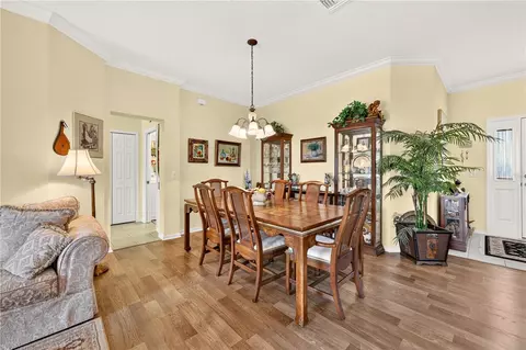 Dining - 10055 SW 90th Loop, Ocala, FL 34481 photo 4 of 5