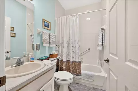 Bath - 10055 SW 90th Loop, Ocala, FL 34481 photo 3 of 3