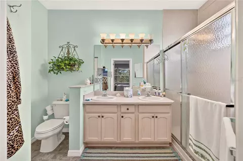 Bath - 10055 SW 90th Loop, Ocala, FL 34481 photo 1 of 3