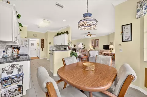 Dining - 10055 SW 90th Loop, Ocala, FL 34481 photo 3 of 5