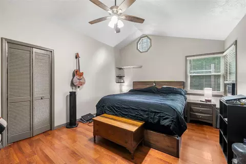 Bedroom - 9 Teak Ct, Ocala, FL 34472 photo 1 of 2