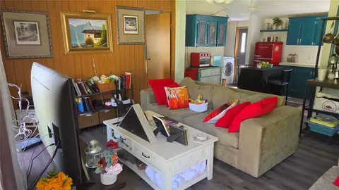 Living - 1298 NE Boros Dr, Williston, FL 32696 photo 1 of 1