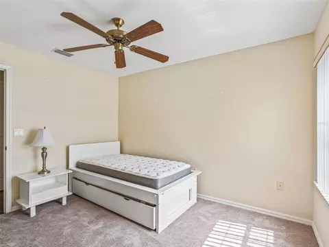 Bedroom - 7867 SW 115th Loop, Ocala, FL 34476 photo 6 of 6