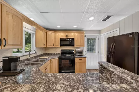 Kitchen - 500 SW 43rd Pl, Ocala, FL 34471 photo 3 of 3