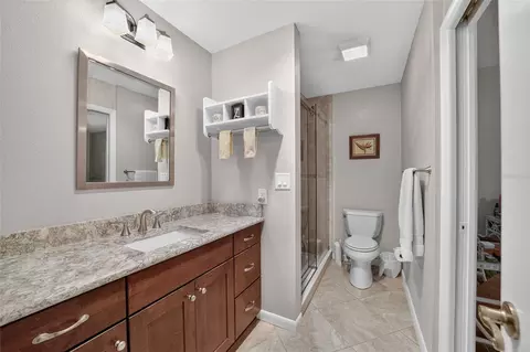 Bath - 500 SW 43rd Pl, Ocala, FL 34471 photo 2 of 3