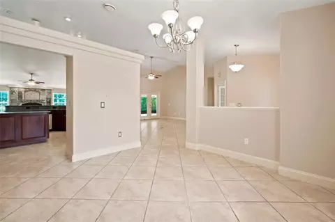 Living - 5259 SE 38th St, Ocala, FL 34480 photo 6 of 12