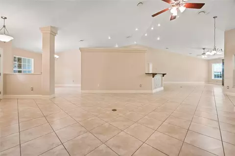 Living - 5259 SE 38th St, Ocala, FL 34480 photo 4 of 12