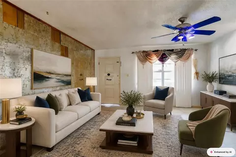Living - 3404 SE 35th St, Ocala, FL 34471 photo 2 of 4