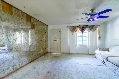 Living - 3404 SE 35th St, Ocala, FL 34471 photo 1 of 4