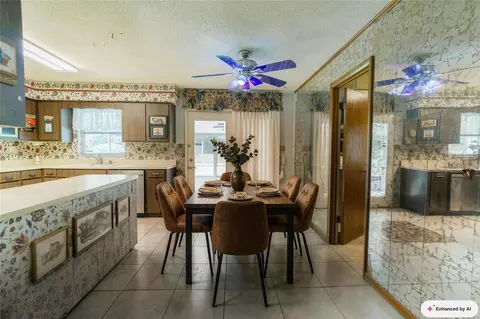 Dining - 3404 SE 35th St, Ocala, FL 34471 photo 1 of 1
