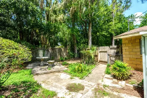 Exterior - 3404 SE 35th St, Ocala, FL 34471 photo 7 of 10