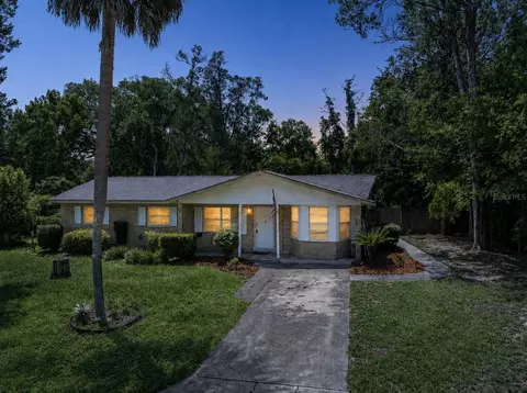 Exterior - 3404 SE 35th St, Ocala, FL 34471 photo 2 of 10