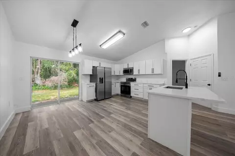 Kitchen - 28 Locust Dr, Ocala, FL 34472 photo 1 of 4