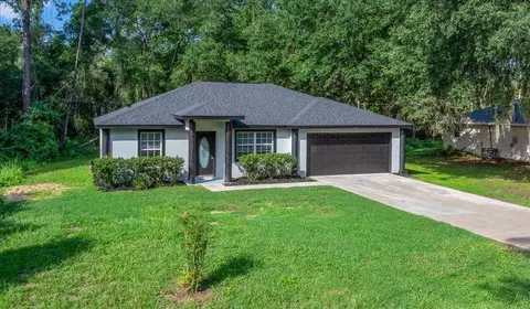 Exterior - 28 Locust Dr, Ocala, FL 34472 photo 4 of 7