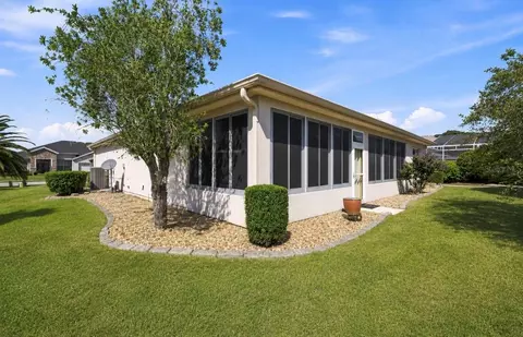 Exterior - 9211 SE 130th Loop, Summerfield, FL 34491 photo 7 of 13