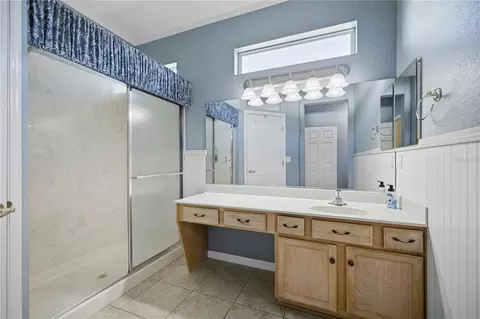 Bath - 9211 SE 130th Loop, Summerfield, FL 34491 photo 1 of 3