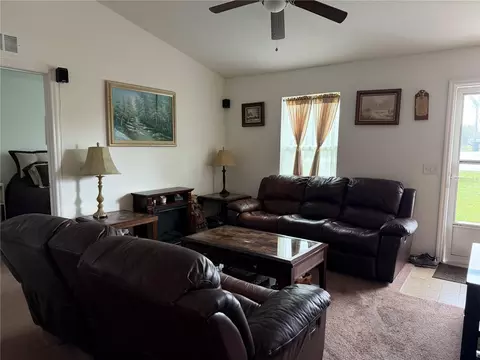 Living - 16 Willow Run Dr, Ocala, FL 34472 photo 4 of 5