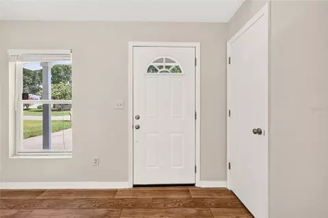 Entry Way - 3174 SE 6th Pl, Ocala, FL 34471 photo 2 of 5