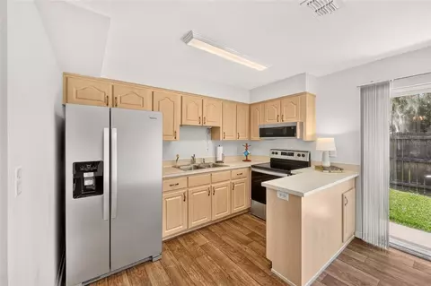 Kitchen - 3174 SE 6th Pl, Ocala, FL 34471 photo 3 of 5