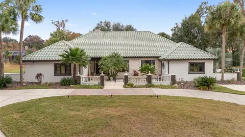Exterior - 2023 SE Laurel Run Dr, Ocala, FL 34471 photo 2 of 22