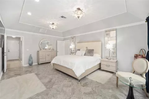 Bedroom - 2023 SE Laurel Run Dr, Ocala, FL 34471 photo 2 of 8