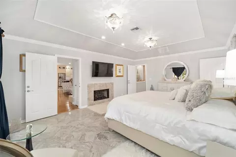 Bedroom - 2023 SE Laurel Run Dr, Ocala, FL 34471 photo 3 of 8