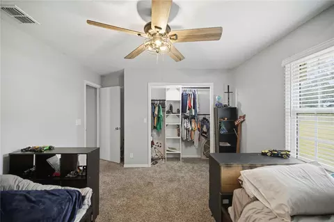 Bedroom - 6550 SE 88th St, Ocala, FL 34472 photo 6 of 6