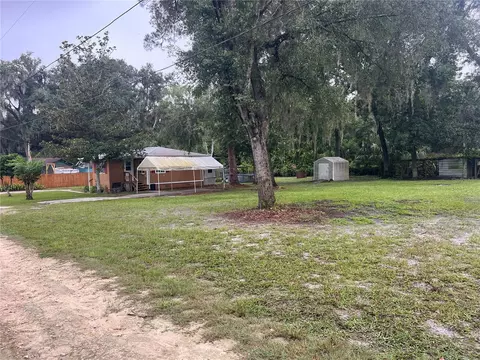 Exterior - 4511 E Bahia Ln, Hernando, FL 34442 photo 8 of 21