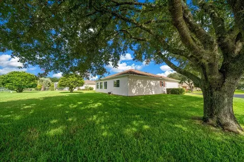 Exterior - 11675 SW 140th Loop, Dunnellon, FL 34432 photo 8 of 13