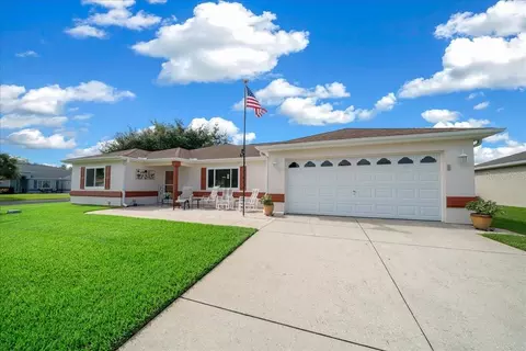 Exterior - 11675 SW 140th Loop, Dunnellon, FL 34432 photo 2 of 13
